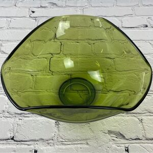 Vintage Anchor Hocking Avocado Green Folded Glass Serving Bowl